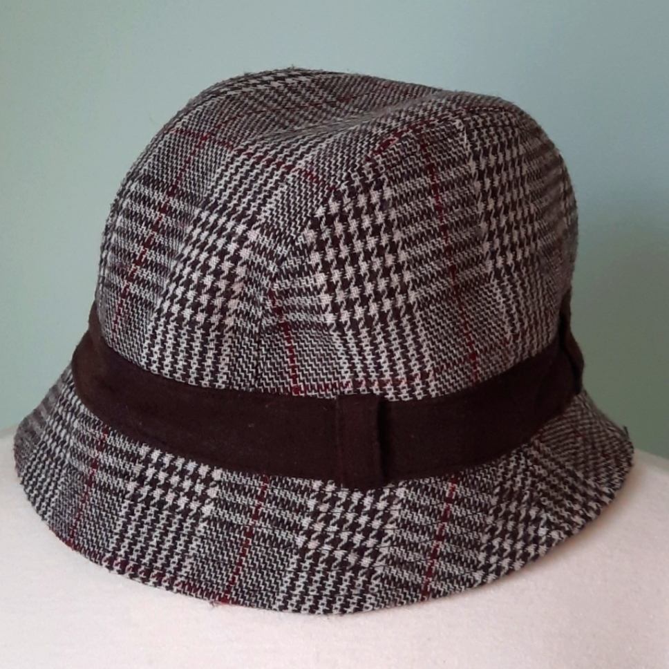 Gap Reversible Hat